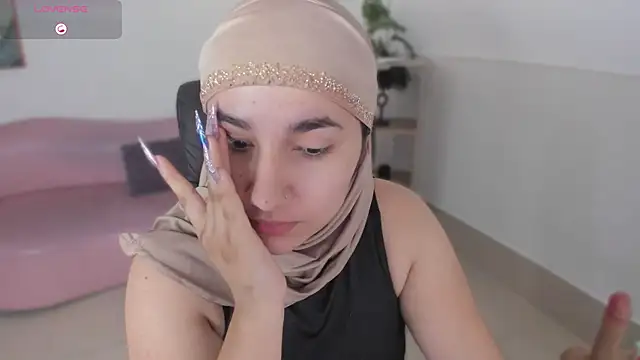 Ayha khalaf online show from November 2025 01:06:01 AM