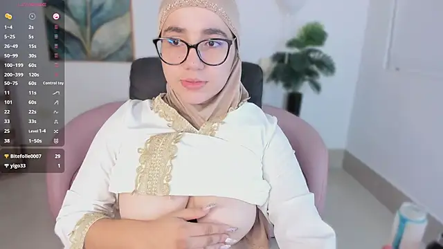 Ayha khalaf online show from October 2025 01:18:01 AM