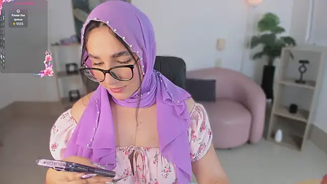 Ayha khalaf online show from January 2026 01:42:01 AM