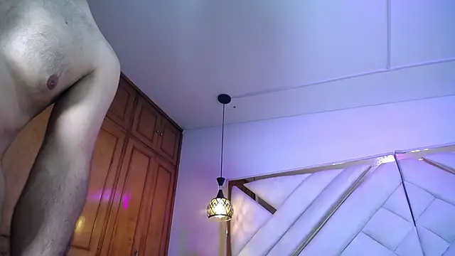 luxurycoupl online show from November 2025 03:39:02 AM