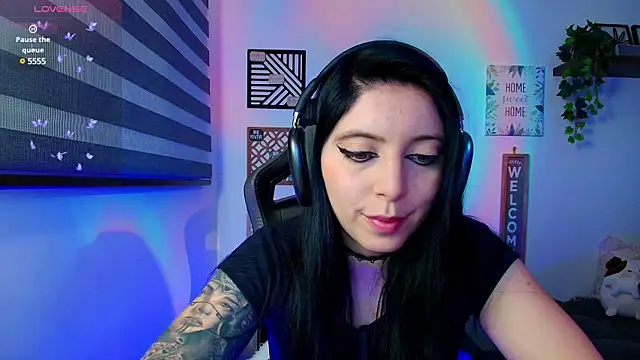 love sharol  online show from February 2025 12:27:02 AM