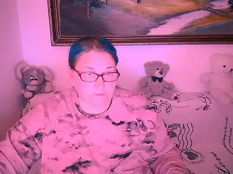 Marryllunax online show from September 2025 06:04:02 PM