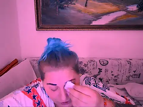 Marryllunax online show from September 2025 08:09:01 PM