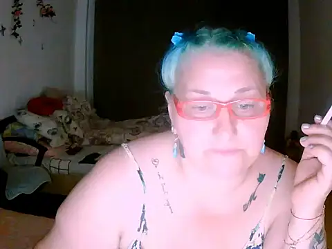 Marryllunax online show from July 2026 07:29:02 PM