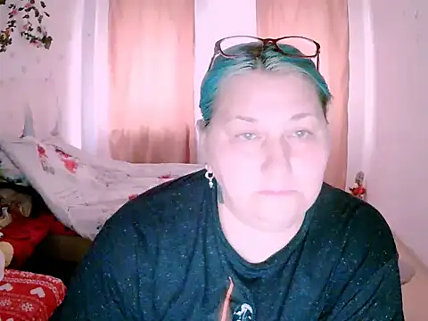 Marryllunax online show from May 2026 10:30:01 AM
