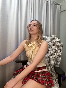 LillyFan-X online show from May 2026 04:30:01 AM