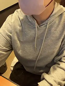 ran xx x online show from December 2025 04:17:02 PM