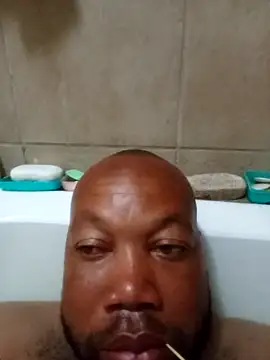 papilo20 online show from November 2025 08:03:01 PM