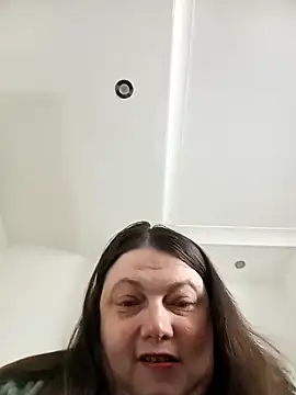 HotHornyEmmaX online show from April 2026 11:47:01 AM