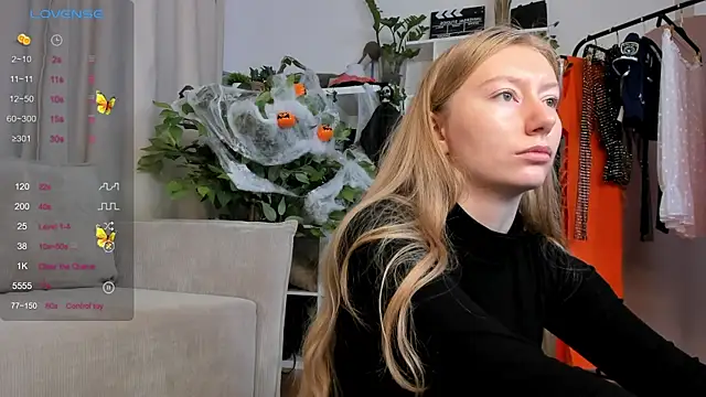 Snapshot of Rachel_Rut chatting on October 2025 04:11:02 AM Rachel Rut online show from October 2025 04:11:02 AM