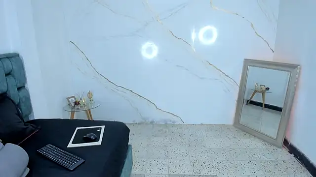 fierygroup online show from December 2025 12:26:02 AM