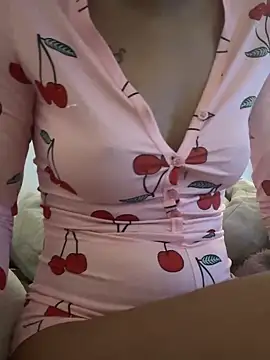 shay212 online show from February 2025 02:48:02 PM