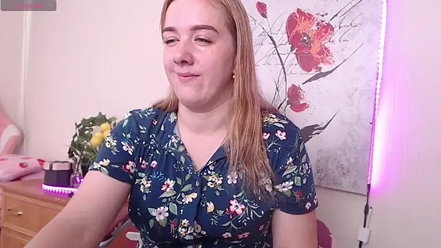MarthaSimons online show from June 2026 04:07:02 AM