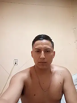 LuisMex1998 online show from May 2026 09:48:02 PM
