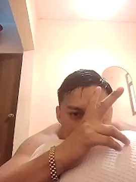 LuisMex1998 online show from April 2026 02:19:01 AM