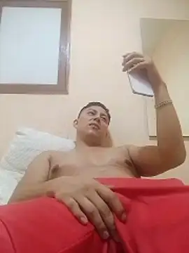 LuisMex1998 online show from February 2026 11:21:02 AM