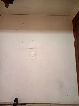 Snapshot of LuisMex1998 chatting on December 2025 03:05:01 AM LuisMex1998 online show from December 2025 03:05:01 AM