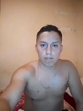 Snapshot of LuisMex1998 chatting on November 2025 02:34:01 AM LuisMex1998 online show from November 2025 02:34:01 AM