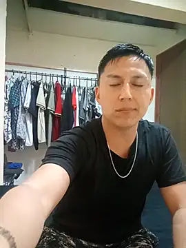 LuisMex1998 online show from April 2026 02:37:02 AM