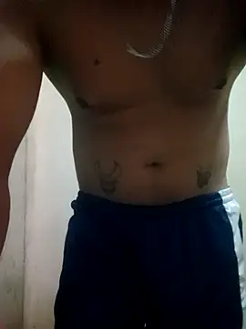 Snapshot of LuisMex1998 chatting on November 2025 08:04:01 AM LuisMex1998 online show from November 2025 08:04:01 AM