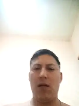 LuisMex1998 online show from April 2026 08:32:01 AM