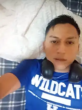 LuisMex1998 online show from May 2026 01:44:02 AM
