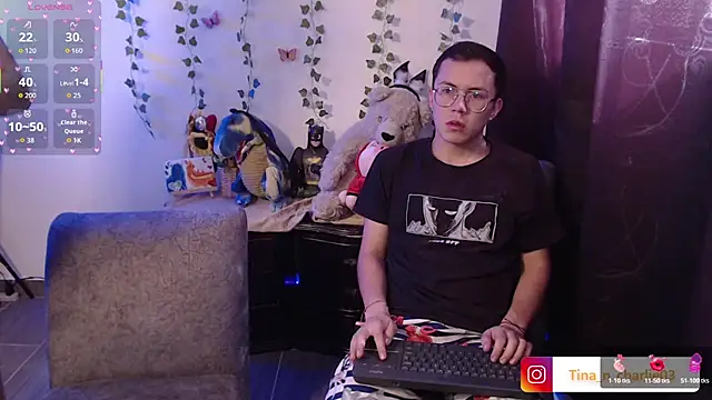 Tina 4 Charlie online show from February 2026 03:10:02 PM