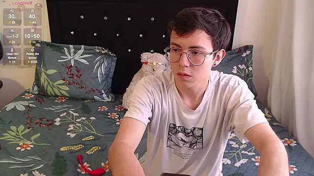 Tina 4 Charlie online show from February 2025 05:53:02 PM
