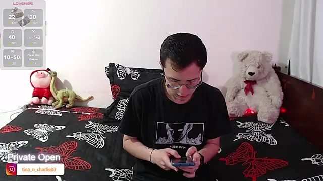Tina 4 Charlie online show from October 2025 11:33:01 AM