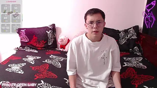 Tina 4 Charlie online show from October 2025 11:53:02 AM