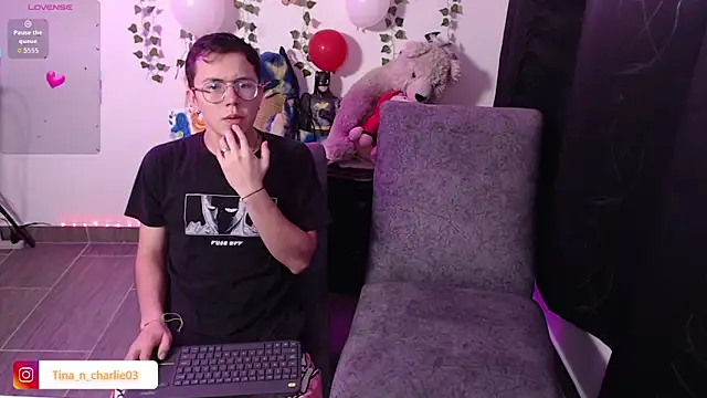 Tina 4 Charlie online show from February 2026 03:20:02 PM