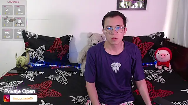 Tina 4 Charlie online show from October 2025 12:50:02 PM