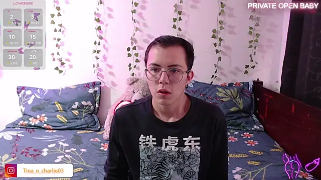 Tina 4 Charlie online show from November 2025 12:53:01 PM