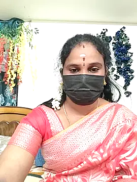 Snapshot of Tamil_Aathira chatting on October 2025 05:47:02 PM Tamil Aathira online show from October 2025 05:47:02 PM