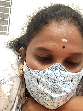 Snapshot of Tamil_Aathira chatting on February 2025 02:24:02 PM Tamil Aathira online show from February 2025 02:24:02 PM