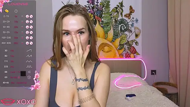 Snapshot of DianaShermy chatting on November 2025 04:10:01 PM DianaShermy online show from November 2025 04:10:01 PM