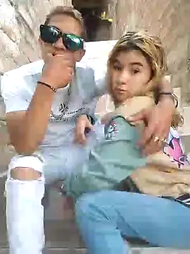 hot couple25 online show from January 2025 07:10:02 PM