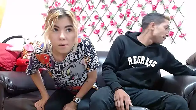 hot couple25 online show from January 2025 08:22:01 PM