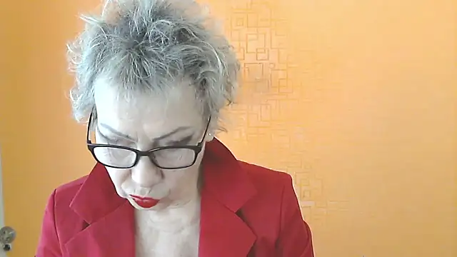 NessyJenixs online show from January 2026 08:07:02 AM