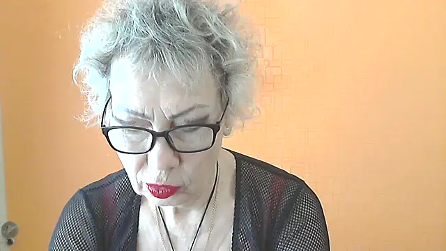 NessyJenixs online show from March 2026 07:23:01 AM