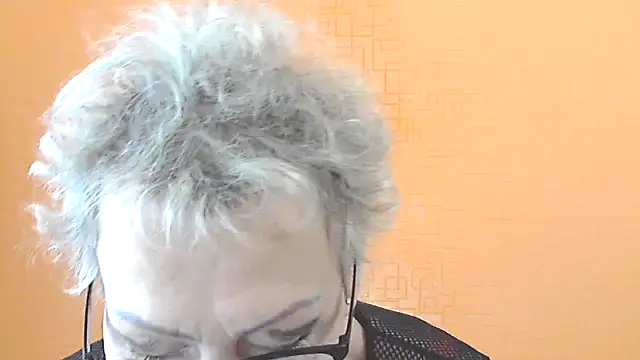 Snapshot of NessyJenixs chatting on October 2025 07:07:01 AM NessyJenixs online show from October 2025 07:07:01 AM