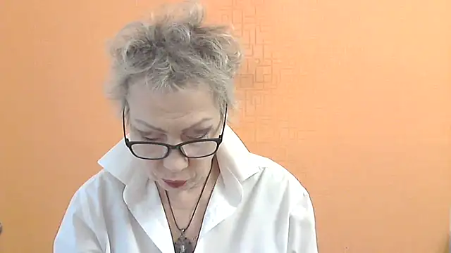 Snapshot of NessyJenixs chatting on December 2025 07:25:01 AM NessyJenixs online show from December 2025 07:25:01 AM