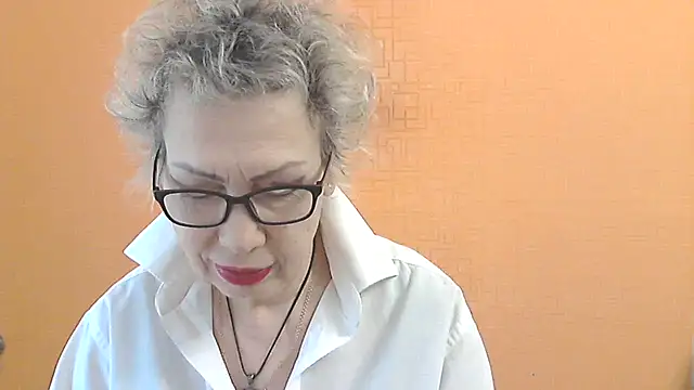 NessyJenixs online show from March 2026 08:14:01 AM