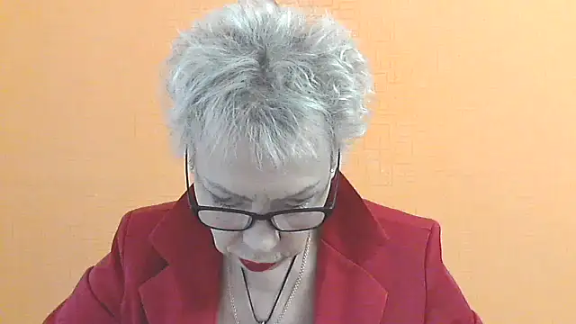 Snapshot of NessyJenixs chatting on October 2025 06:57:01 AM NessyJenixs online show from October 2025 06:57:01 AM