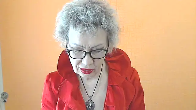 NessyJenixs online show from May 2026 06:29:01 AM