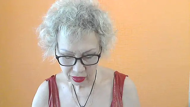 NessyJenixs online show from June 2026 06:47:02 AM
