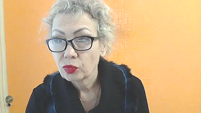 NessyJenixs online show from February 2026 08:10:02 AM