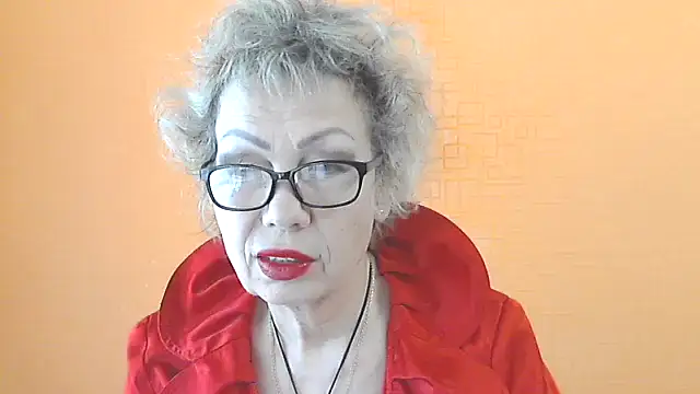 NessyJenixs online show from May 2026 06:38:02 AM