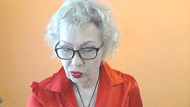NessyJenixs online show from May 2026 06:34:02 AM