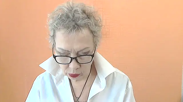 Snapshot of NessyJenixs chatting on November 2025 08:14:02 AM NessyJenixs online show from November 2025 08:14:02 AM